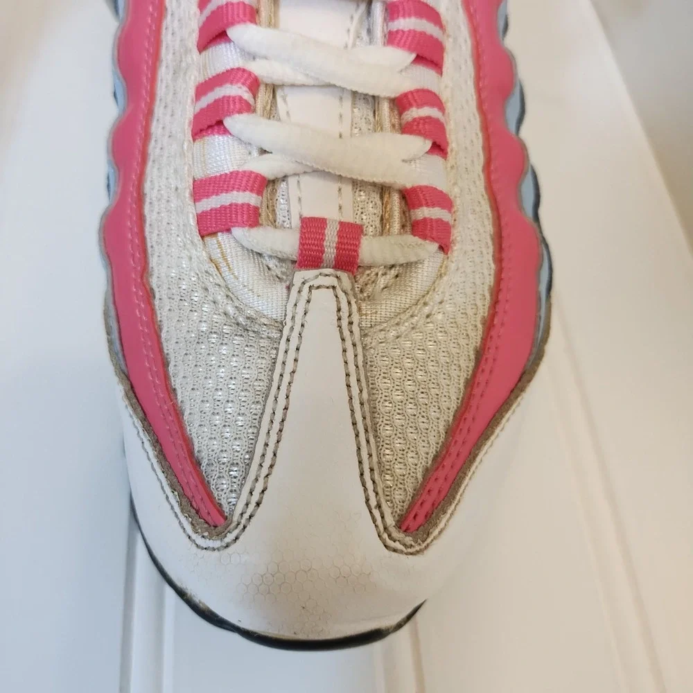 Nike Air Max 95 Kids‎ 5Y White Pink Blue Sneakers White Shark Coast 310830-109